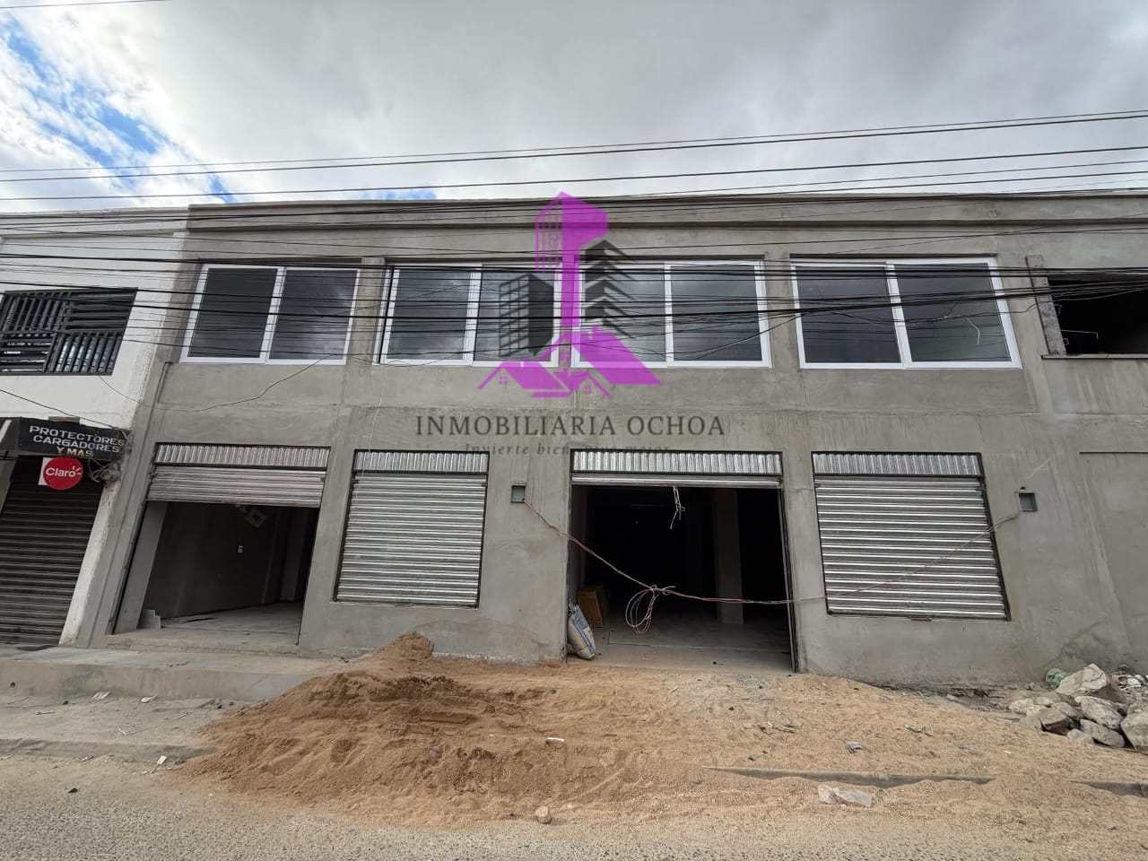 Locales Comerciales El Paraíso