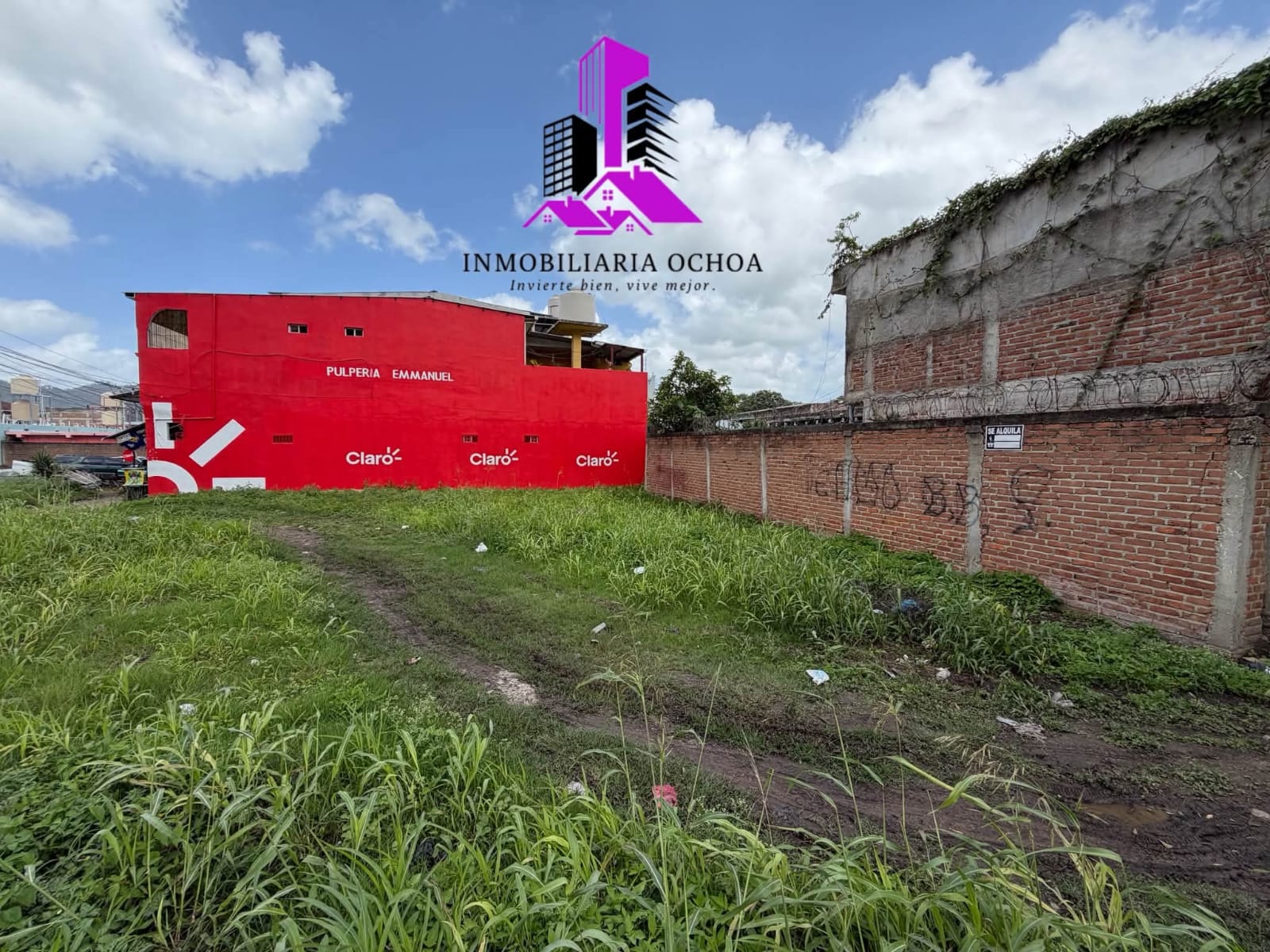 Terreno Comercial en Villa Paraíso